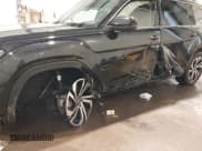 ✅ 2021 Volkswagen Atlas SEL Premium • VIN: 1V2TR2CAXMC577785 • Lot: 41613198. Wystawiony na IAAI z przebiegiem 81 712 mil. Bezpłatny archiwum sprzedaży aukcyjnych z USA i szczegółowy raport historii pojazdu na DreamBid. Zdjęcie 6.