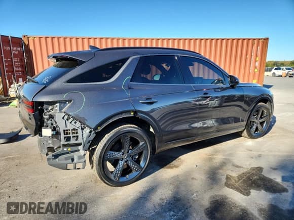 ✅ 2022 Genesis GV70 Sport • VIN: KMUMCDTC3NU042620 • Lot: 92831055. Wystawiony na Copart z przebiegiem 52 238 mil. Bezpłatny archiwum sprzedaży aukcyjnych z USA i szczegółowy raport historii pojazdu na DreamBid. Zdjęcie 3.