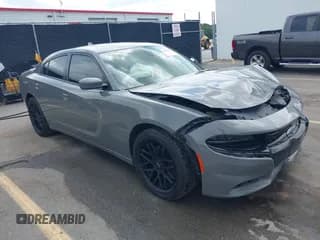 ✅ 2017 Dodge Charger SXT • VIN: 2C3CDXJGXHH650018 • Lot: 43032534. Wystawiony na IAAI z przebiegiem 123 427 mil. Bezpłatny archiwum sprzedaży aukcyjnych z USA i szczegółowy raport historii pojazdu na DreamBid. Zdjęcie 1.