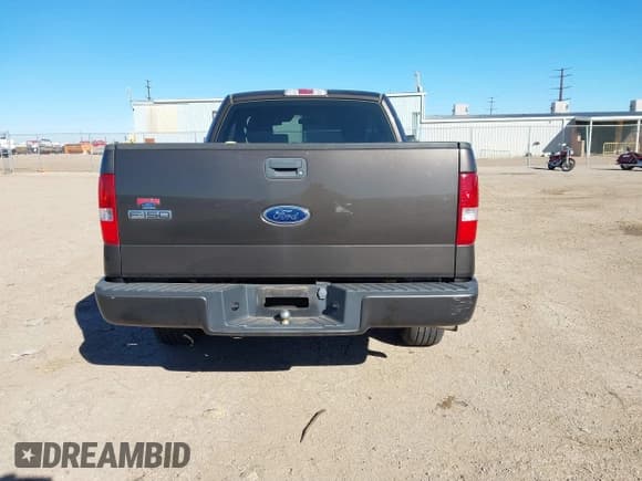 ✅ 2005 Ford F-150 XL • VIN: 1FTRF12285KE86787 • Лот: 43594132. Опубликован ранее на IAAI с пробегом 94 099 миль. Бесплатный доступ к архиву аукционных продаж из США и подробный отчёт об истории автомобиля на DreamBid. Изображение 17.