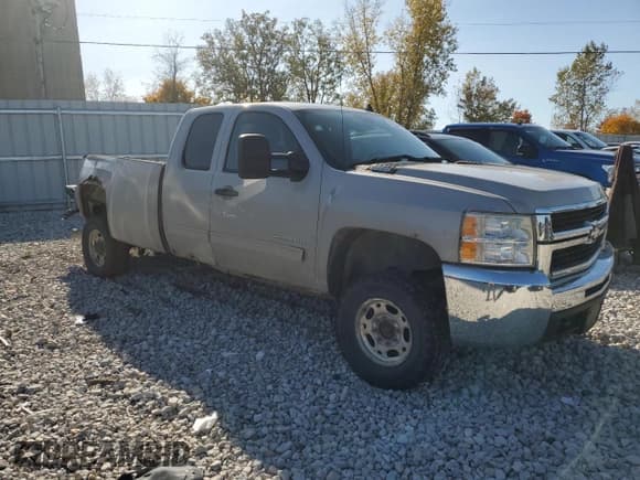 ✅ 2009 Chevrolet Silverado 2500HD LT • VIN: 1GCHK59629E160172 • Лот: 76306404. Опубликован ранее на Copart с пробегом 333 252 миль. Бесплатный доступ к архиву аукционных продаж из США и подробный отчёт об истории автомобиля на DreamBid. Изображение 4.