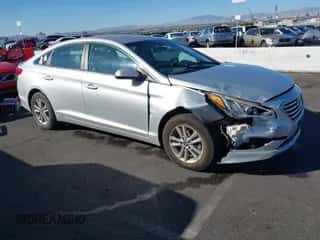 2017 Hyundai Sonata SE с VIN 5NPE24AF9HH578588, выставлен на аукционе IAAI как лот 43503624 с пробегом 117 569 миль миль и . История ставок и продаж доступна на DreamBid. Изображение 1.