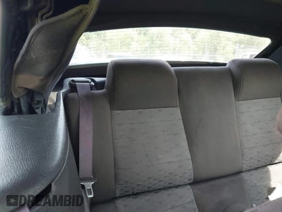 ✅ 2007 Ford Mustang GT Deluxe • VIN: 1ZVHT85H375220458 • Lot: 42914620. Wystawiony na IAAI z przebiegiem 107 535 mil. Bezpłatny archiwum sprzedaży aukcyjnych z USA i szczegółowy raport historii pojazdu na DreamBid. Zdjęcie 8.