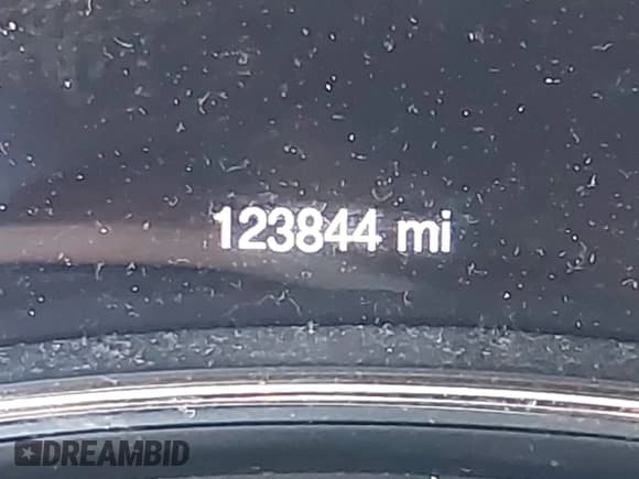 ✅ 2015 Dodge Durango SXT • VIN: 1C4RDJAG6FC114668 • Lot: 43099118. Wystawiony na IAAI z przebiegiem 123 844 mil. Bezpłatny archiwum sprzedaży aukcyjnych z USA i szczegółowy raport historii pojazdu na DreamBid. Zdjęcie 15.