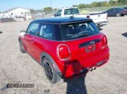 ✅ 2015 MINI Hardtop S • VIN: WMWXP7C53F2C60402 • Lot: 43470552. Listed on IAAI with 37,987 mi. Free auction sales archive from the USA and detailed vehicle history report at DreamBid. Image 3.