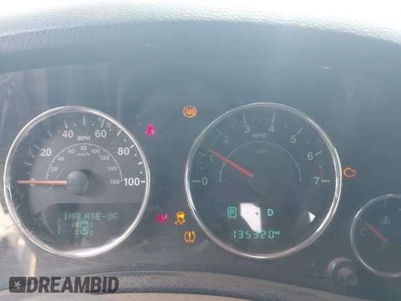 ✅ 2018 Jeep Wrangler Unlimited Sport S • VIN: 1C4BJWDG9JL813613 • Lot: 42583246. Wystawiony na IAAI z przebiegiem 135 320 mil. Bezpłatny archiwum sprzedaży aukcyjnych z USA i szczegółowy raport historii pojazdu na DreamBid. Zdjęcie 7.