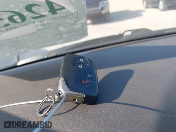 ✅ 2011 Lexus IS 250 • VIN: JTHCF5C22B2034985 • Lot: 42651417. Listed on IAAI with 180,791 mi. Free auction sales archive from the USA and detailed vehicle history report at DreamBid. Image 11.