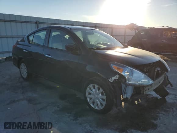 ✅ 2018 Nissan Versa SV • VIN: 3N1CN7AP9JL816621 • Lot: 91975145. Listed on Copart with 92,446 mi. Free auction sales archive from the USA and detailed vehicle history report at DreamBid. Image 4.