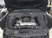 ✅ 2005 Porsche Cayenne S • VIN: WP1AB29P95LA66464 • Lot: 42414915. Wystawiony na IAAI z przebiegiem 130 919 mil. Bezpłatny archiwum sprzedaży aukcyjnych z USA i szczegółowy raport historii pojazdu na DreamBid. Zdjęcie 10.