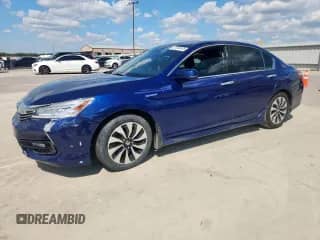 2017 Honda Accord Touring z VIN JHMCR6F76HC013256, wystawiony jako Copart lot #81836345 z przebiegiem 163 305 mil mil oraz Szkoda całkowita • Salvage title. Historia ofert i sprzedaży dostępna na DreamBid. Obrazek 1.