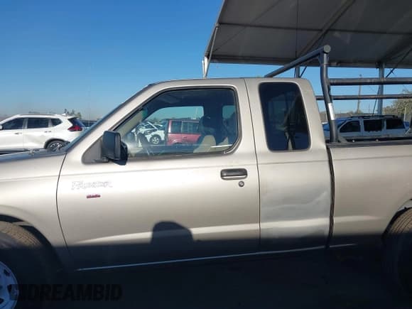 ✅ 2000 Nissan Frontier XE • VIN: 1N6DD26S6YC434246 • Лот: 43160347. Опубликован ранее на IAAI с пробегом 269 068 миль. Бесплатный доступ к архиву аукционных продаж из США и подробный отчёт об истории автомобиля на DreamBid. Изображение 14.
