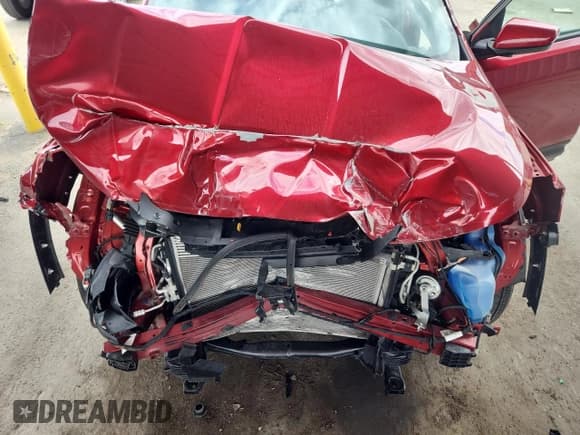 ✅ 2024 GMC Terrain SLE • VIN: 3GKALMEG7RL216859 • Lot: 70639205. Listed on Copart with 21,676 mi. Free auction sales archive from the USA and detailed vehicle history report at DreamBid. Image 12.