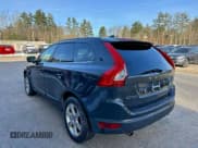 ✅ 2013 Volvo XC60 T6 • VIN: YV4902DZ8D2425632 • Lot: 96805315. Wystawiony na Copart z przebiegiem 157 024 mil. Bezpłatny archiwum sprzedaży aukcyjnych z USA i szczegółowy raport historii pojazdu na DreamBid. Zdjęcie 3.