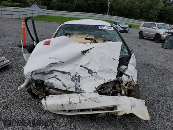 ✅ 1993 Honda Civic LX • VIN: 1HGEG8558PL002321 • Лот: 66774984. Опубликован ранее на Copart с пробегом 191 408 миль. Бесплатный доступ к архиву аукционных продаж из США и подробный отчёт об истории автомобиля на DreamBid. Изображение 5.