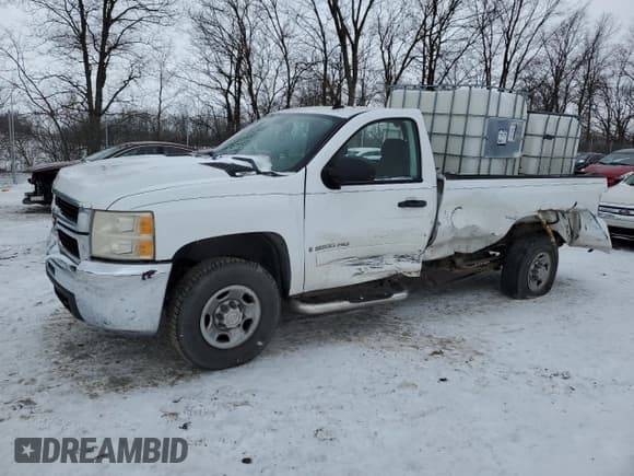 ✅ 2007 Chevrolet Silverado 2500HD 1LT • VIN: 1GCHC24K67E534974 • Лот: 45898285. Опубликован ранее на Copart с пробегом 299 419 миль. Бесплатный доступ к архиву аукционных продаж из США и подробный отчёт об истории автомобиля на DreamBid. Изображение 1.