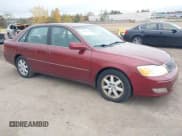 ✅ 2000 Toyota Avalon XLS • VIN: 4T1BF28B6YU023632 • Lot: 43564942. Wystawiony na IAAI z przebiegiem 153 543 mil. Bezpłatny archiwum sprzedaży aukcyjnych z USA i szczegółowy raport historii pojazdu na DreamBid. Zdjęcie 1.