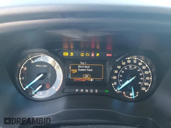 ✅ 2022 Ford Ranger XLT • VIN: 1FTER4FH5NLD17469 • Lot: 84645505. Listed on Copart with Not provided. Free auction sales archive from the USA and detailed vehicle history report at DreamBid. Image 9.