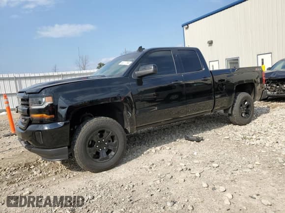 ✅ 2017 Chevrolet Silverado 1500 LT • VIN: 1GCVKREC7HZ376693 • Лот: 68077754. Опубликован ранее на Copart с пробегом 90 605 миль. Бесплатный доступ к архиву аукционных продаж из США и подробный отчёт об истории автомобиля на DreamBid. Изображение 1.