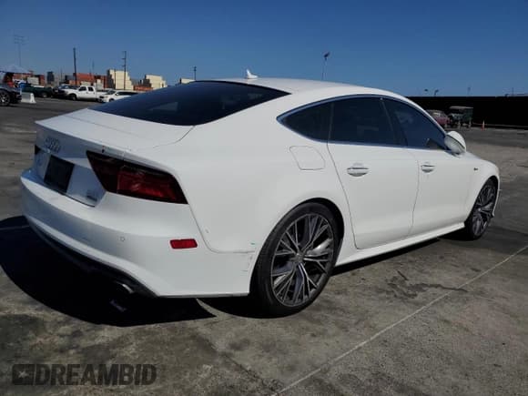 ✅ 2016 Audi A7 Prestige • VIN: WAU2GAFC7GN004522 • Lot: 66937075. Listed on Copart with 121,817 mi. Free auction sales archive from the USA and detailed vehicle history report at DreamBid. Image 3.
