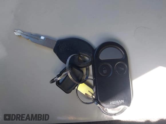 ✅ 1999 Nissan Quest GXE • VIN: 4N2XN11T0XD825101 • Лот: 42029250. Опубликован ранее на IAAI с пробегом 166 347 миль. Бесплатный доступ к архиву аукционных продаж из США и подробный отчёт об истории автомобиля на DreamBid. Изображение 11.