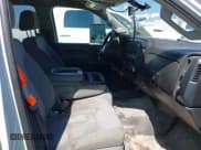 ✅ 2018 Chevrolet Silverado 2500HD Work Truck • VIN: 1GB2CUEG8JZ317412 • Lot: 42549203. Wystawiony na IAAI z przebiegiem 229 057 mil. Bezpłatny archiwum sprzedaży aukcyjnych z USA i szczegółowy raport historii pojazdu na DreamBid. Zdjęcie 5.