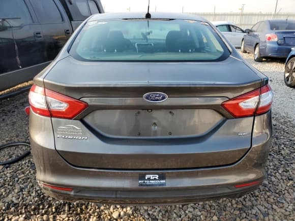✅ 2016 Ford Fusion SE • VIN: 3FA6P0H78GR203242 • Lot: 65384304. Listed on Copart with 163,654 mi. Free auction sales archive from the USA and detailed vehicle history report at DreamBid. Image 6.