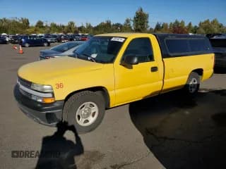 ✅ 1999 Chevrolet Silverado 1500 • VIN: 1GCEC14W5XE200581 • Lot: 75919274. Listed on Copart with 147,677 mi. Free auction sales archive from the USA and detailed vehicle history report at DreamBid. Image 1.