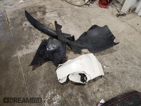 ✅ 2018 Nissan Altima S • VIN: 1N4AL3AP1JC208676 • Лот: 92545035. Опубликован ранее на Copart с пробегом Не указан. Бесплатный доступ к архиву аукционных продаж из США и подробный отчёт об истории автомобиля на DreamBid. Изображение 12.