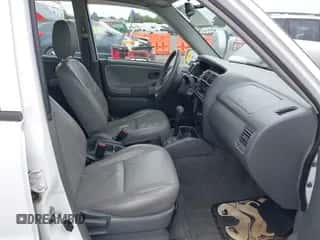 2001 Chevrolet Tracker LT с VIN 2CNBE634716940361, выставлен на аукционе IAAI как лот 42518865 с пробегом 142 369 миль миль и . История ставок и продаж доступна на DreamBid. Изображение 5.