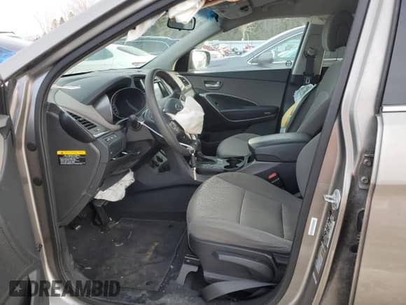 2015 Hyundai Santa Fe с VIN 5XYZT3LB9FG240406, выставлен на аукционе Copart как лот 44146515 с пробегом 190 088 миль миль и Списание • Salvage title. История ставок и продаж доступна на DreamBid. Изображение 7.