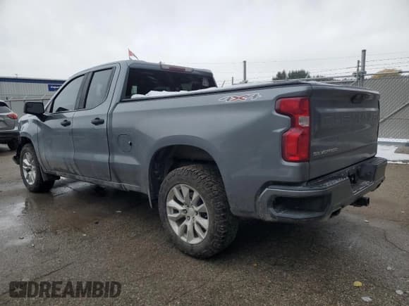 ✅ 2020 Chevrolet Silverado 1500 Custom • VIN: 1GCRYBEF8LZ333412 • Lot: 92382915. Listed on Copart with 109,394 mi. Free auction sales archive from the USA and detailed vehicle history report at DreamBid. Image 2.