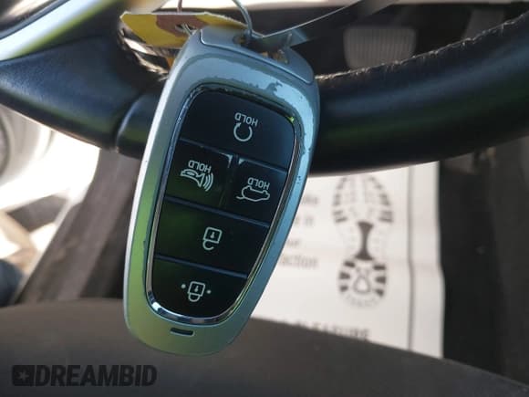 ✅ 2022 Hyundai Tucson SEL Convenience • VIN: KM8JFCA16NU041904 • Lot: 43451001. Wystawiony na IAAI z przebiegiem 98 847 mil. Bezpłatny archiwum sprzedaży aukcyjnych z USA i szczegółowy raport historii pojazdu na DreamBid. Zdjęcie 11.