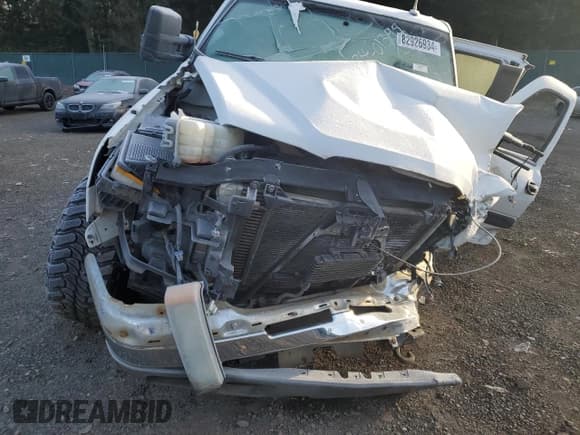 ✅ 2003 Chevrolet Silverado 2500HD LS • VIN: 1GCHK29143E359489 • Lot: 82926934. Wystawiony na Copart z przebiegiem Nie podano. Bezpłatny archiwum sprzedaży aukcyjnych z USA i szczegółowy raport historii pojazdu na DreamBid. Zdjęcie 11.