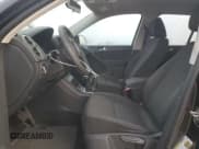 ✅ 2012 Volkswagen Tiguan SE • VIN: WVGAV7AX5CW519441 • Lot: 54089305. Listed on Copart with 165,361 mi. Free auction sales archive from the USA and detailed vehicle history report at DreamBid. Image 7.