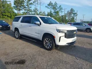 ✅ 2023 Chevrolet Suburban Premier • VIN: 1GNSKFKD8PR369692 • Lot: 43217279. Wystawiony na IAAI z przebiegiem 78 841 mil. Bezpłatny archiwum sprzedaży aukcyjnych z USA i szczegółowy raport historii pojazdu na DreamBid. Zdjęcie 1.