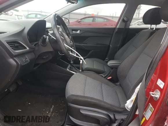 ✅ 2018 Hyundai Accent Limited • VIN: 3KPC34A39JE026125 • Лот: 41392945. Опубликован ранее на Copart с пробегом 138 620 миль. Бесплатный доступ к архиву аукционных продаж из США и подробный отчёт об истории автомобиля на DreamBid. Изображение 7.