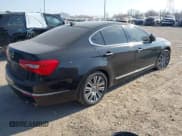 ✅ 2015 Kia Cadenza Premium • VIN: KNALN4D78F5174422 • Lot: 43715111. Wystawiony na IAAI z przebiegiem 158 848 mil. Bezpłatny archiwum sprzedaży aukcyjnych z USA i szczegółowy raport historii pojazdu na DreamBid. Zdjęcie 4.
