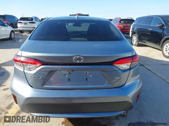 ✅ 2021 Toyota Corolla LE • VIN: JTDEPMAE8MJ143586 • Lot: 41247100. Listed on IAAI with 74,567 mi. Free auction sales archive from the USA and detailed vehicle history report at DreamBid. Image 16.