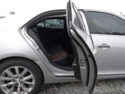 ✅ 2015 Chevrolet Malibu LTZ • VIN: 1G11F5SL3FF282110 • Lot: 43516279. Listed on IAAI with 131,961 mi. Free auction sales archive from the USA and detailed vehicle history report at DreamBid. Image 8.