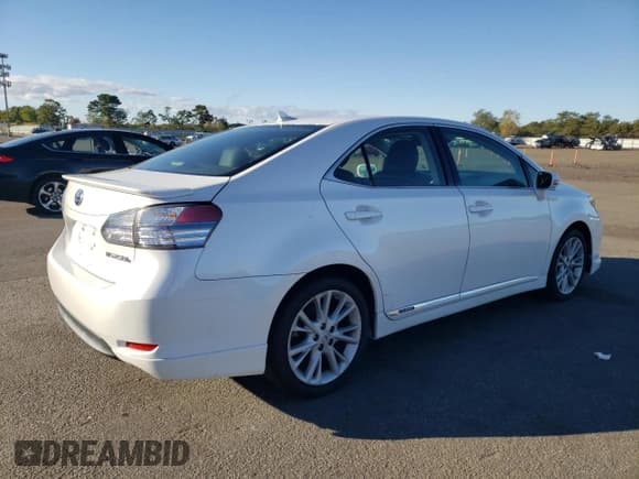 ✅ 2010 Lexus HS 250h Premium • VIN: JTHBB1BA5A2006752 • Lot: 85190035. Wystawiony na Copart z przebiegiem 237 033 mil. Bezpłatny archiwum sprzedaży aukcyjnych z USA i szczegółowy raport historii pojazdu na DreamBid. Zdjęcie 3.