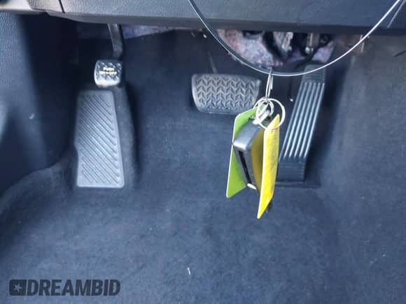 2021 Toyota Camry LE with VIN 4T1C11AK8MU461036, listed as a IAAI auction lot 43351796 with 83,856 mi miles and . Bid and sale history available at DreamBid. Image 11.