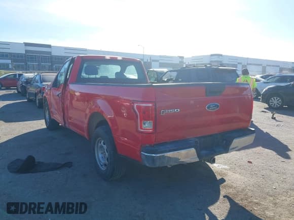 ✅ 2015 Ford F-150 XL • VIN: 1FTMF1C88FKD51047 • Лот: 43650017. Опубликован ранее на IAAI с пробегом 137 469 миль. Бесплатный доступ к архиву аукционных продаж из США и подробный отчёт об истории автомобиля на DreamBid. Изображение 3.