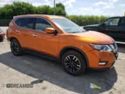 ✅ 2018 Nissan Rogue SL • VIN: JN8AT2MV9JW344037 • Lot: 63012755. Wystawiony na Copart z przebiegiem 93 600 mil. Bezpłatny archiwum sprzedaży aukcyjnych z USA i szczegółowy raport historii pojazdu na DreamBid. Zdjęcie 4.
