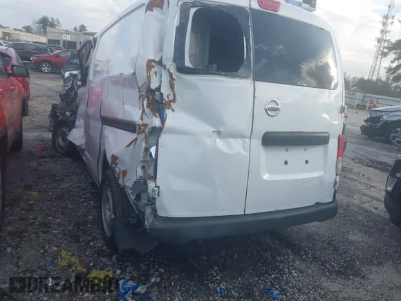 ✅ 2018 Nissan NV200 S • VIN: 3N6CM0KN6JK705368 • Lot: 41422665. Listed on IAAI with 65,873 mi. Free auction sales archive from the USA and detailed vehicle history report at DreamBid. Image 3.