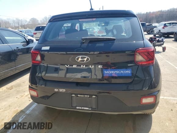 ✅ 2023 Hyundai Venue SE • VIN: KMHRB8A33PU215069 • Lot: 47788414. Listed on Copart with 34,440 mi. Free auction sales archive from the USA and detailed vehicle history report at DreamBid. Image 6.