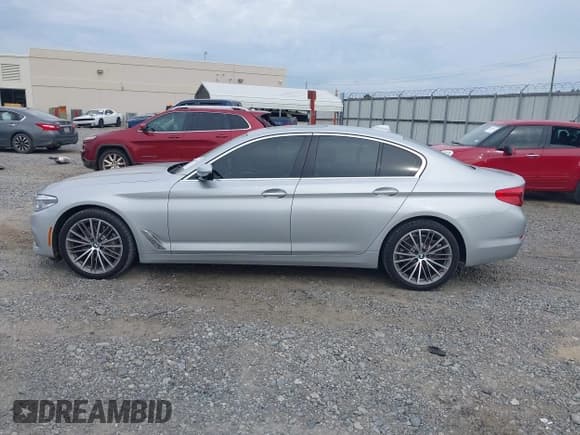 ✅ 2017 BMW 5 Series 530i • VIN: WBAJA5C36HG897698 • Lot: 42366101. Listed on IAAI with 69,407 mi. Free auction sales archive from the USA and detailed vehicle history report at DreamBid. Image 14.