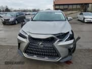 ✅ 2022 Lexus NX 350h • VIN: 2T2AKCEZ2NC002882 • Лот: 43757475. Опубликован ранее на Copart с пробегом 48 299 миль. Бесплатный доступ к архиву аукционных продаж из США и подробный отчёт об истории автомобиля на DreamBid. Изображение 5.