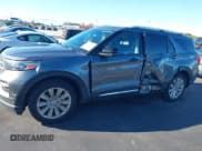 ✅ 2023 Ford Explorer Limited • VIN: 1FMSK7FH3PGA92694 • Lot: 43461398. Wystawiony na IAAI z przebiegiem 47 759 mil. Bezpłatny archiwum sprzedaży aukcyjnych z USA i szczegółowy raport historii pojazdu na DreamBid. Zdjęcie 6.
