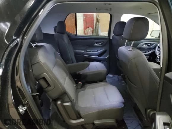 ✅ 2021 Chevrolet Traverse LT Cloth • VIN: 1GNEVGKW1MJ257693 • Lot: 72701884. Wystawiony na Copart z przebiegiem 62 082 mil. Bezpłatny archiwum sprzedaży aukcyjnych z USA i szczegółowy raport historii pojazdu na DreamBid. Zdjęcie 11.