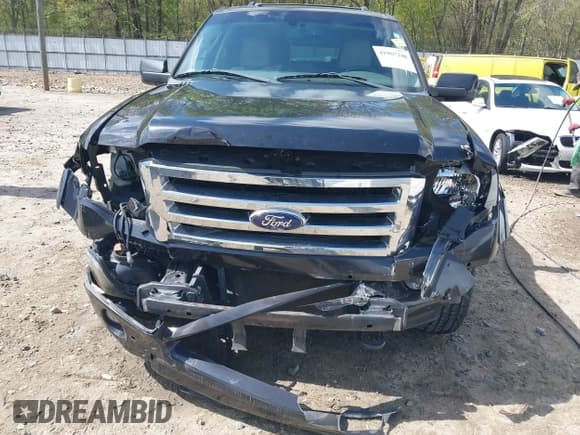 ✅ 2014 Ford Expedition Max Limited • VIN: 1FMJK2A55EEF40535 • Lot: 41967240. Wystawiony na IAAI z przebiegiem 168 218 mil. Bezpłatny archiwum sprzedaży aukcyjnych z USA i szczegółowy raport historii pojazdu na DreamBid. Zdjęcie 6.